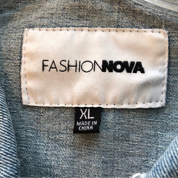 Fashion Nova Neon Sleeve Light Wash Denim Jacket Size XL - Picture 10 of 16